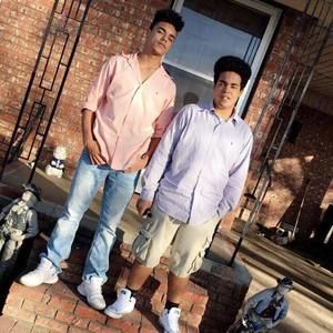 Meet your Posher, Alex